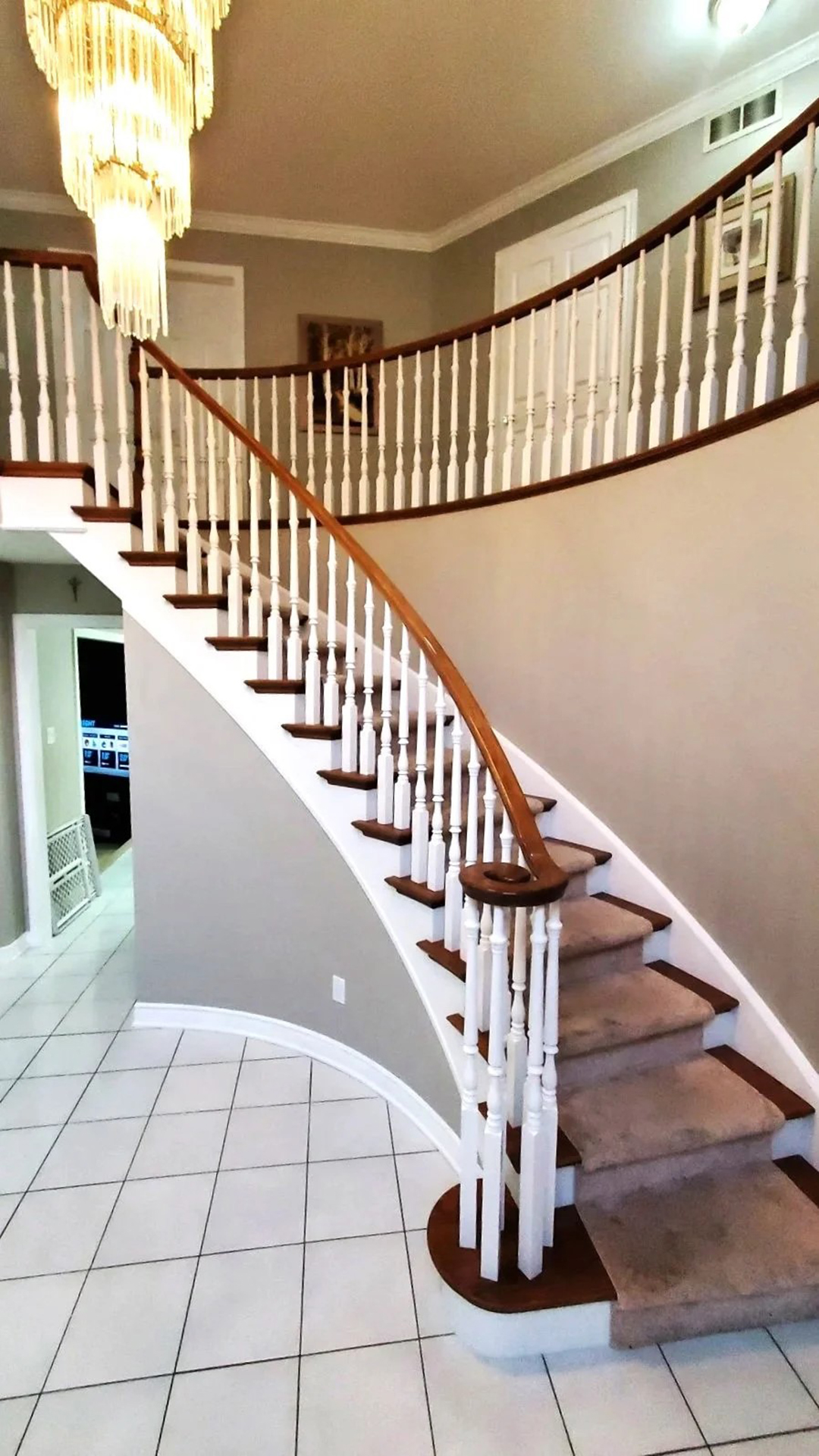 White Spindles Oak Stairs